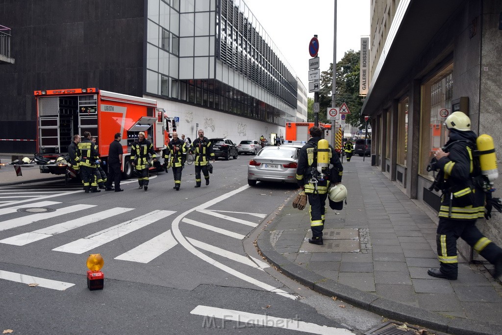 Feuer 2 WDR Koeln Altstadt Nord An der Rechtschule P056.JPG - Miklos Laubert